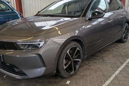 Opel Astra 33.709 km 21.885 &euro; Uetersen bei Hamburg 25436