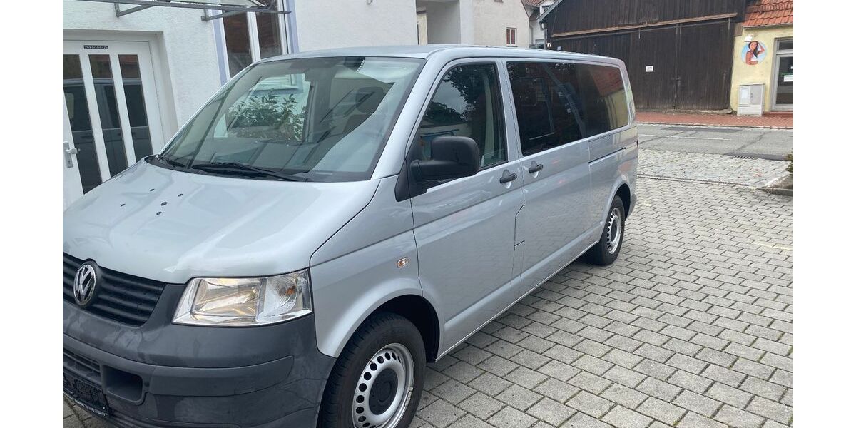 VW T5 Transporter 200.000 km 10.590 &euro; Rottenburg 84056