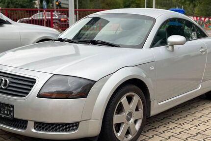 Audi TT 93.566 km 7.850 &euro; Zwickau 08066