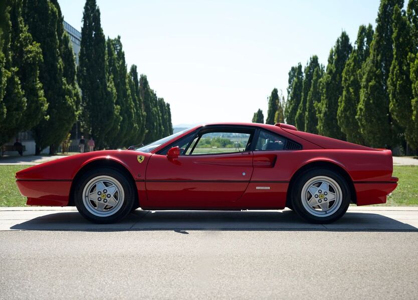 Ferrari 328 16.800 km 144.990 € Denkendorf 73770