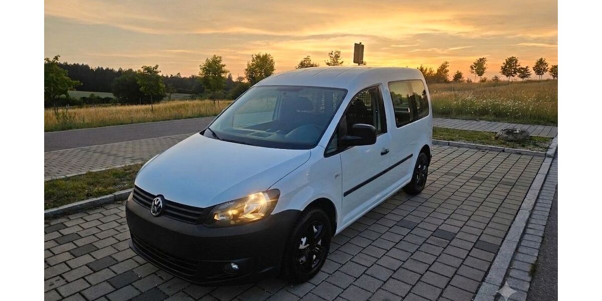 VW Caddy 238.000 km 5.400 &euro; Augsburg 86150