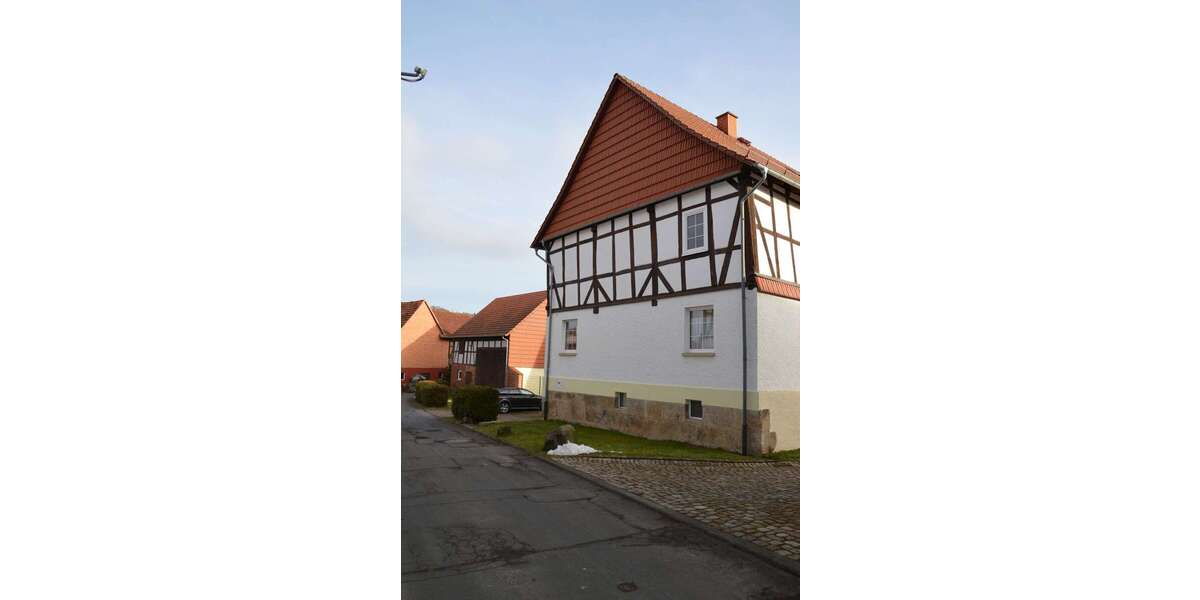 Einfamilienhaus Rotenburg a.d.Fulda - 7 Zimmer, 180 m&sup2;, 375.000&euro; | Angebot:25203751
