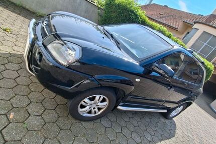 Hyundai TUCSON 181.683 km 3.400 &euro; Mönchengladbach 41069