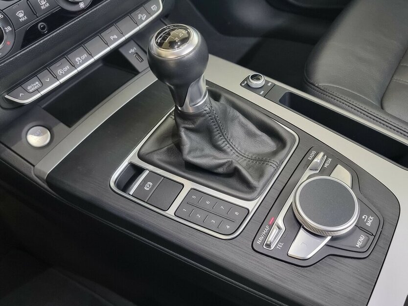 Audi Q5 2.0 TDI LED Leder Connectivity Schalter 112.700 km 25.450 € Garrel 49681