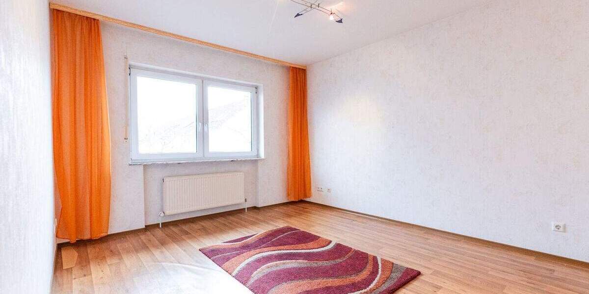 Reihenmittelhaus Ginsheim-Gustavsburg Gustavsburg - 8 Zimmer, 190 m&sup2;, 599.000&euro; | Angebot:25384958