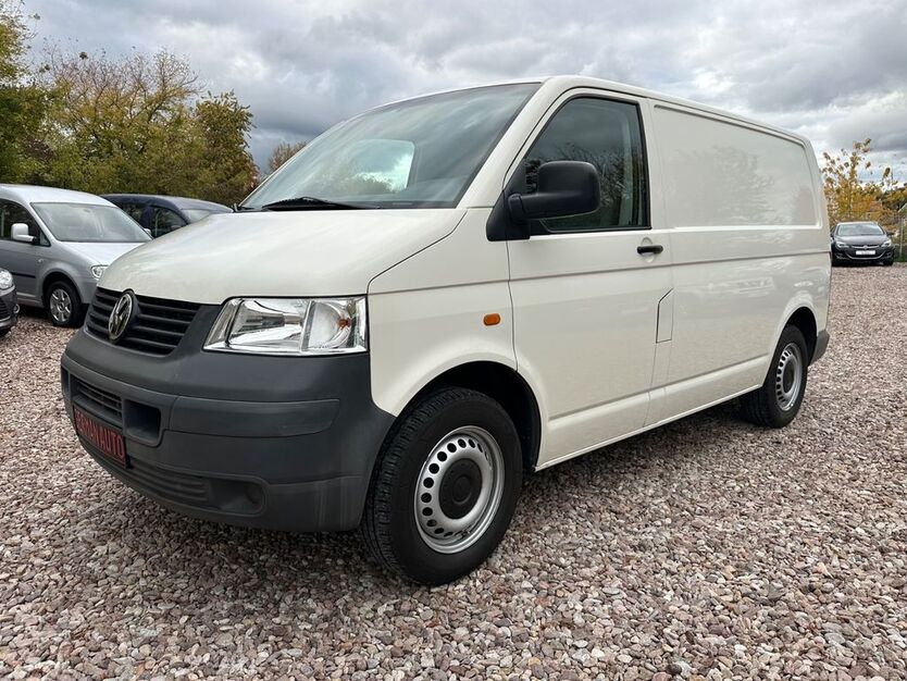 VW T5 Transporter 270.000 km 6.490 € Erfurt 99091