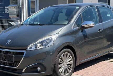 Peugeot 208 45.911 km 10.300 &euro; Hockenheim 68766