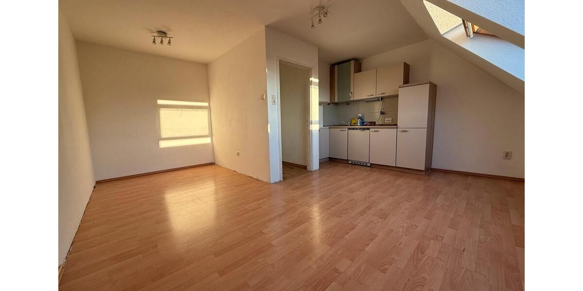 Etagenwohnung Bremerhaven Mitte - 1 Zimmer, 24 m&sup2;, 375&euro; | Angebot:25396129