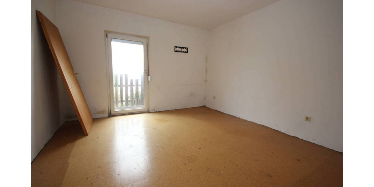 Einfamilienhaus Hutthurm Klössing - 6 Zimmer, 150 m&sup2;, 195.000&euro; | Angebot:26261696