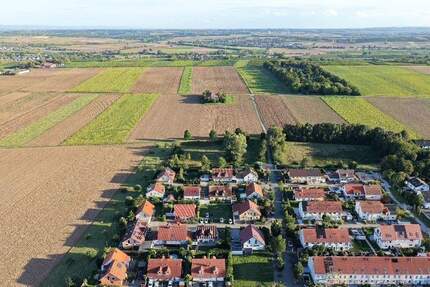 TRAUMHAFTES GRUNDSTÜCK IN EBERSHEIM - Ihr Einfamilienhaus in bester Lage zimmer