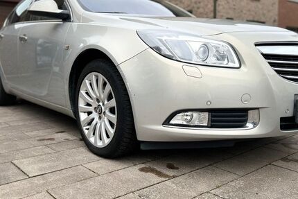 Opel Insignia 105.000 km 6.900 &euro; Mönchengladbach - Odenkirchen 41199