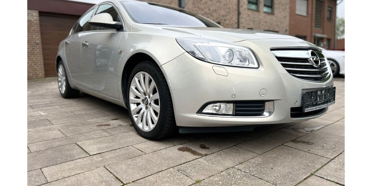 Opel Insignia 105.000 km 6.900 &euro; Mönchengladbach - Odenkirchen 41199