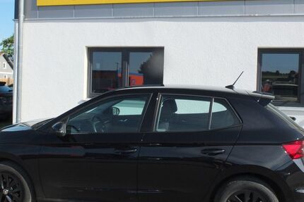 Skoda Fabia 25.700 km 14.490 &euro; Waldmünchen 93449