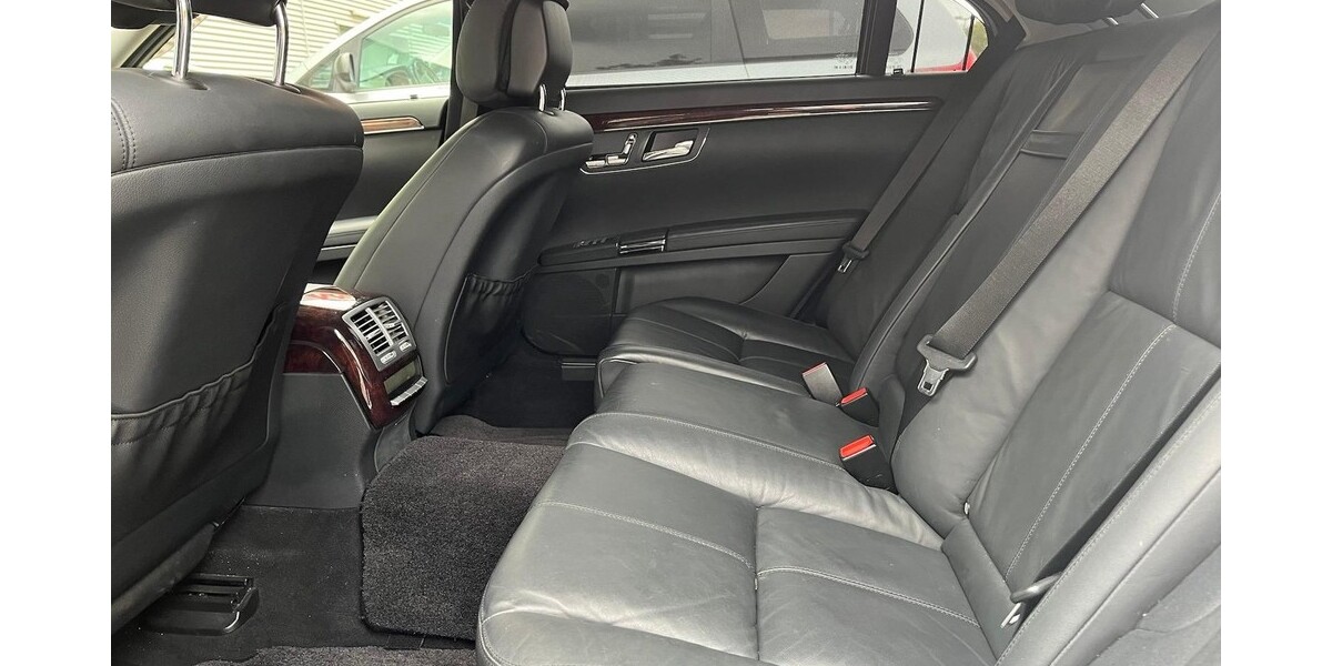 Mercedes-Benz S 500 193.000 km 17.000 &euro; Wiesbaden 65183