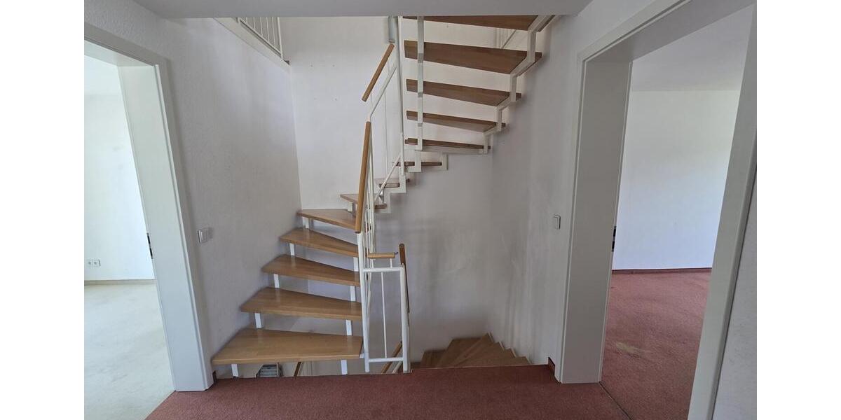 Doppelhaushälfte Dortmund Hombruch - 5 Zimmer, 160 m&sup2;, 1.800&euro; | Angebot:26251464
