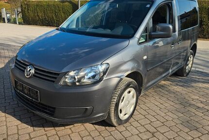 VW Caddy 182.000 km 5.300 &euro; Rosenheim 83026