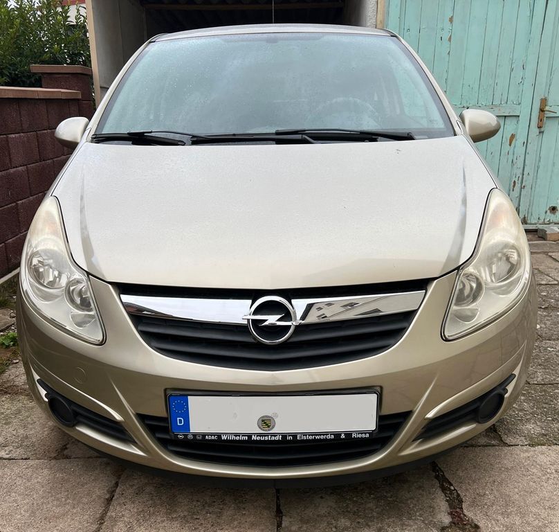 Opel Corsa 39.500 km 5.000 € Röderau 01619
