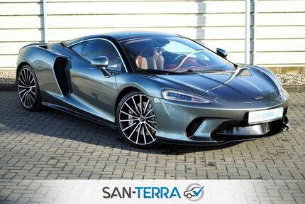 McLaren GT