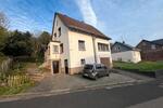 Einfamilienhaus Siegen Eiserfeld - 4 Zimmer, 126 m&sup2;, 380.000&euro; | Angebot:26891236