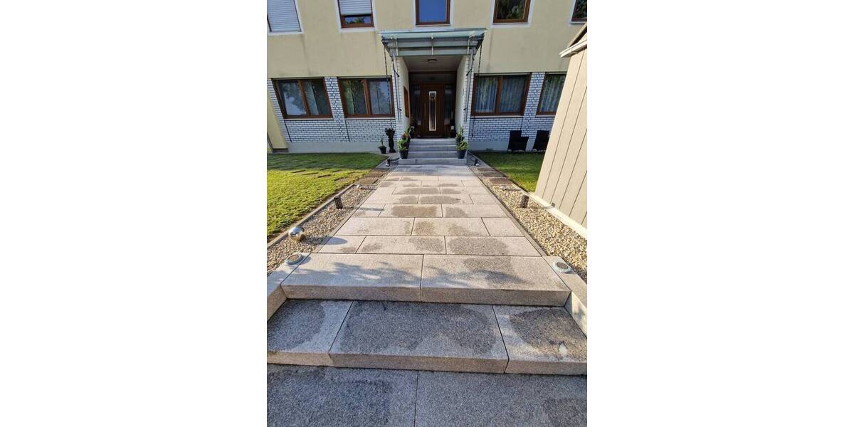 Exklusive Eigentumswohnung mit 135?m², Sauna, großem Garten + Bonus! 3 zimmer