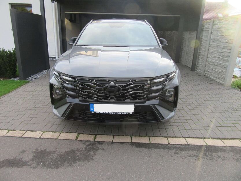 Hyundai TUCSON 9.000 km 39.999 € Eimen 37632