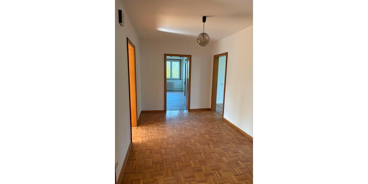 Dachgeschoßwohnung Helpsen - 3.5 Zimmer, 75 m&sup2;, 600&euro; | Angebot:26384883