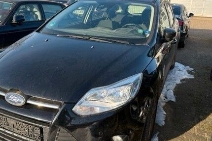 Ford Focus 141.000 km 2.500 &euro; Bergen 29303