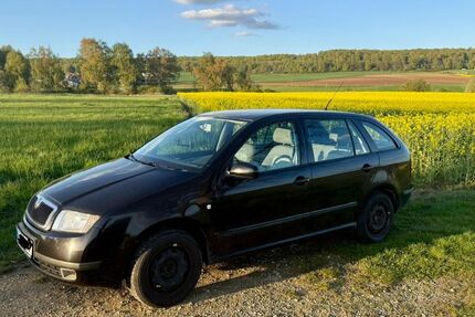 Skoda Fabia 94.841 km 2.500 &euro; Duingen 31089