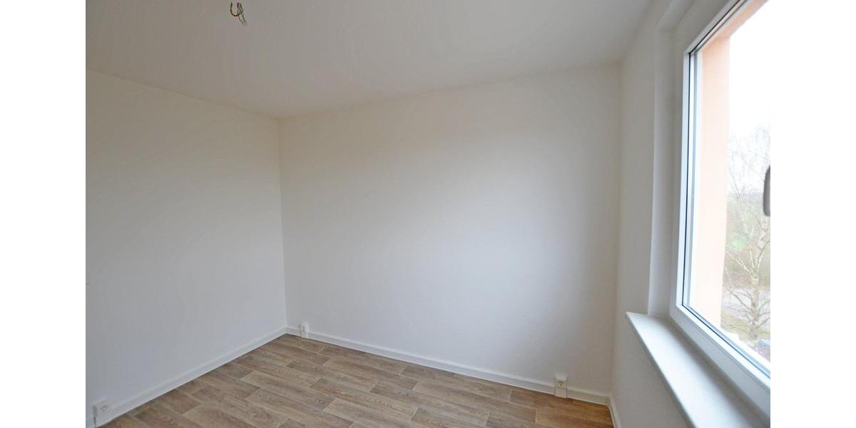 Etagenwohnung Sangerhausen - 4 Zimmer, 72 m&sup2;, 446&euro; | Angebot:26381074