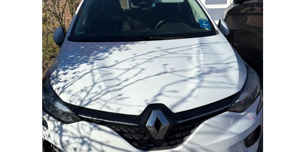 Renault Clio 103.000 km 8.300 &euro; Neustadt 23730