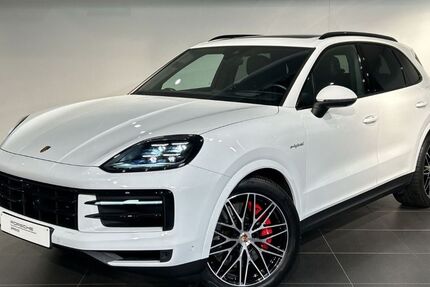 Porsche Cayenne 15.450 km 108.900 &euro; München 80993