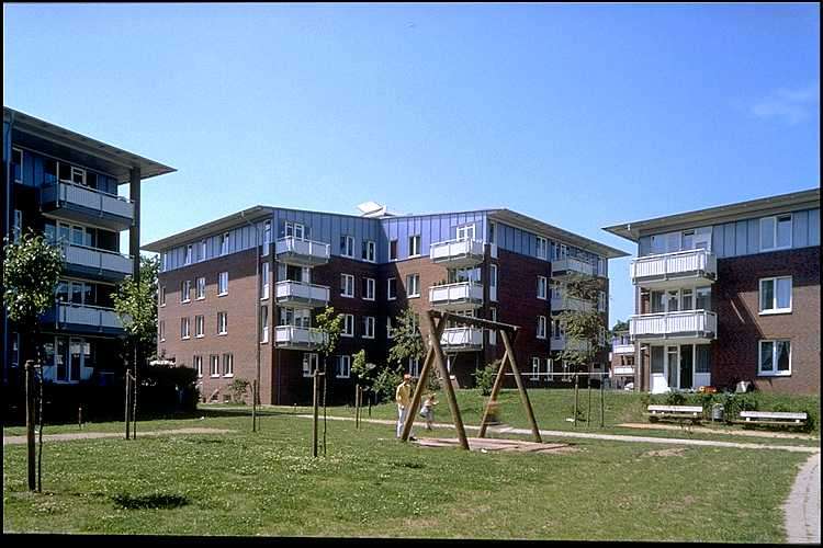 Etagenwohnung Pinneberg Eggerstedt - 2 Zimmer, 55 m&sup2;, 357&euro; | Angebot:25053700