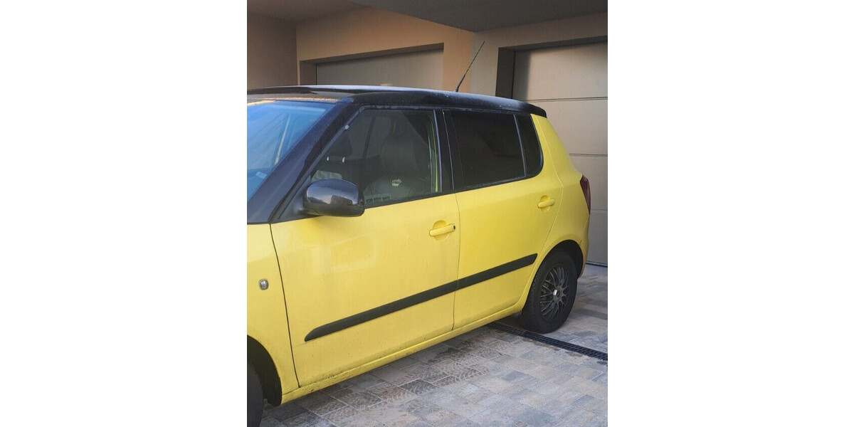 Skoda Fabia 218.000 km 2.400 € Cham 93413