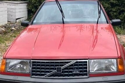 Volvo 440 106.000 km 1.800 &euro; Pottenstein 91278