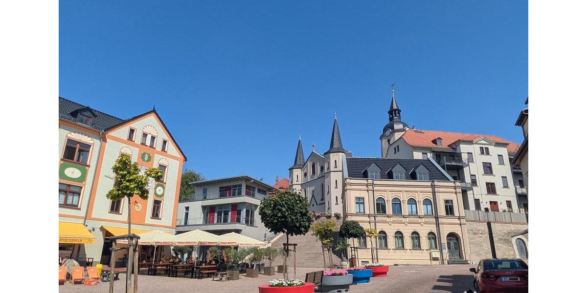 Etagenwohnung Meerane - 3 Zimmer, 85 m&sup2;, 400&euro; | Angebot:26404390