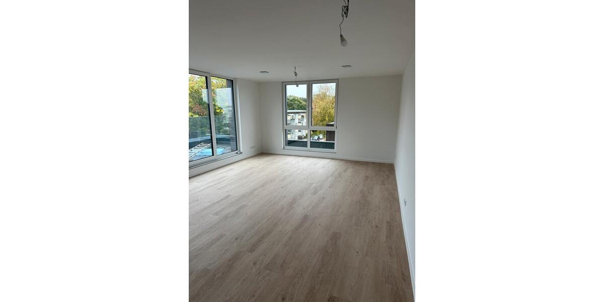 Penthouse Wohnung 86m2 Neubau teilmöbliert hochwertige Aus 2 zimmer