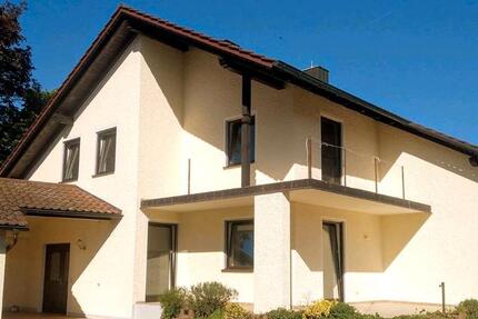 Haus Straubing - 7 Zimmer, 154 m&sup2;, 1.300&euro; | Angebot:26408422