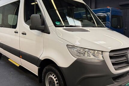 Mercedes-Benz Sprinter 145.000 km 32.900 &euro; Hilden 40721