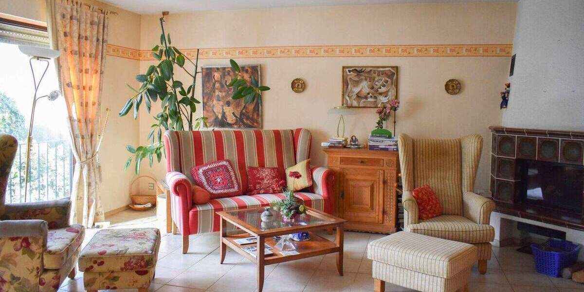 Doppelhaushälfte Bruchsal Untergrombach - 6 Zimmer, 209 m&sup2;, 498.000&euro; | Angebot:24973971