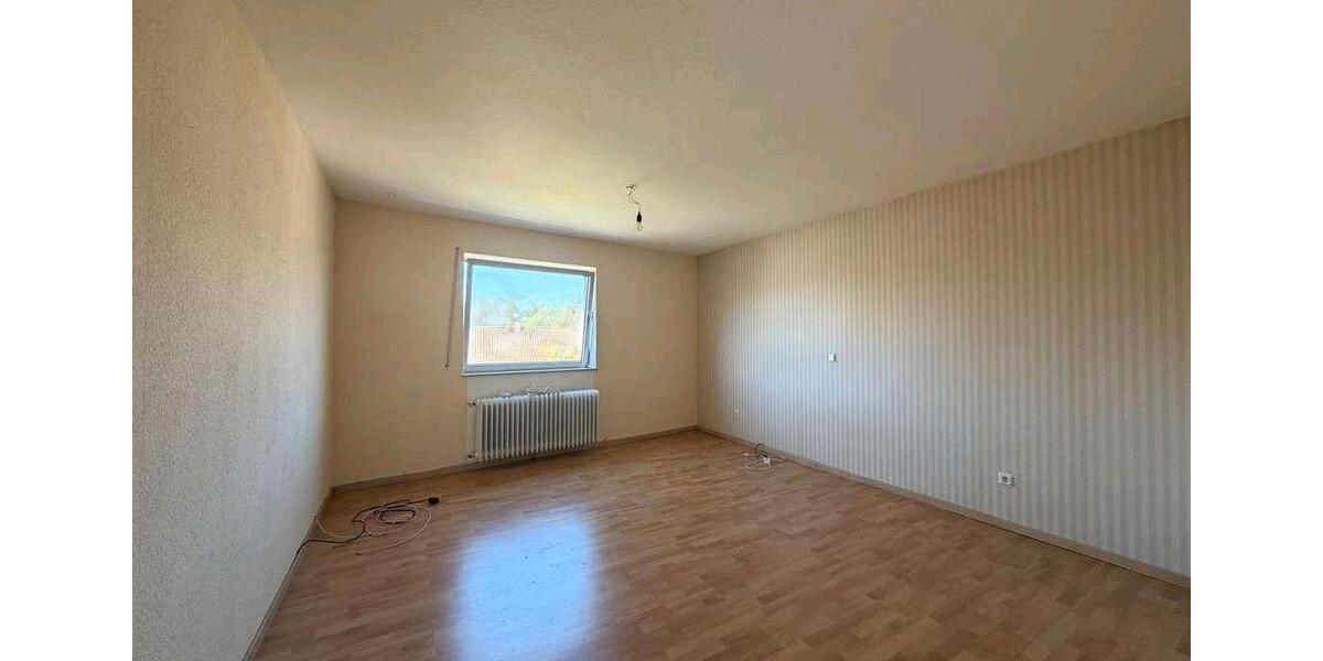 Einfamilienhaus Battweiler - 5 Zimmer, 240 m&sup2;, 265.000&euro; | Angebot:27156748