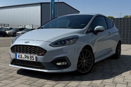 Ford Fiesta 68.800 km 16.900 &euro; Linkenheim 76351
