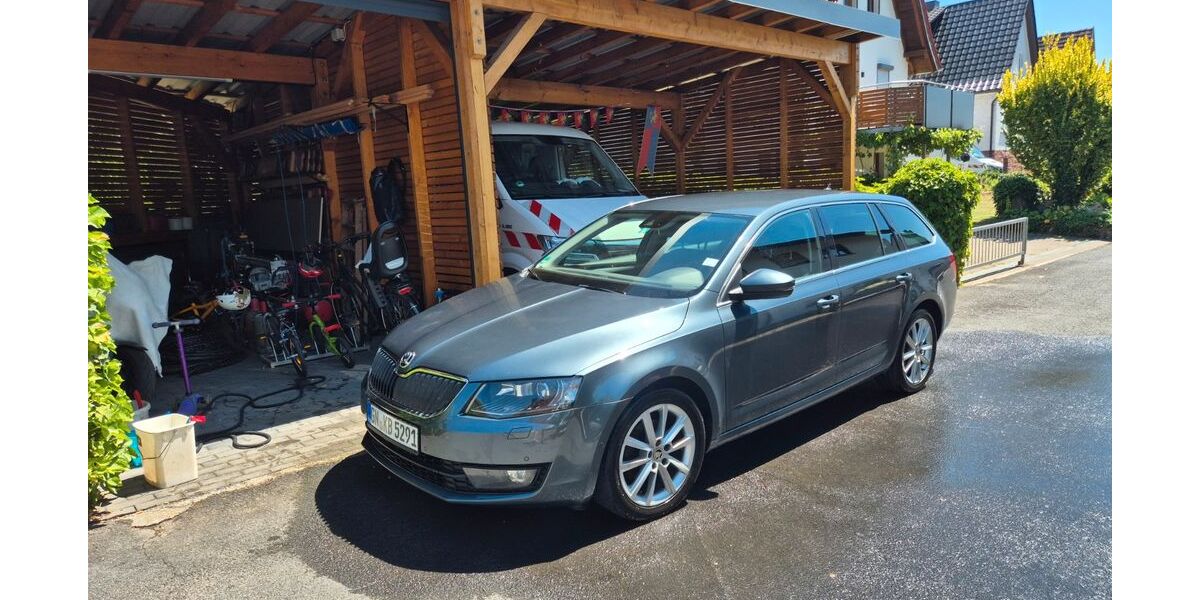Skoda Octavia 161.522 km 10.299 &euro; Obersinn 97791