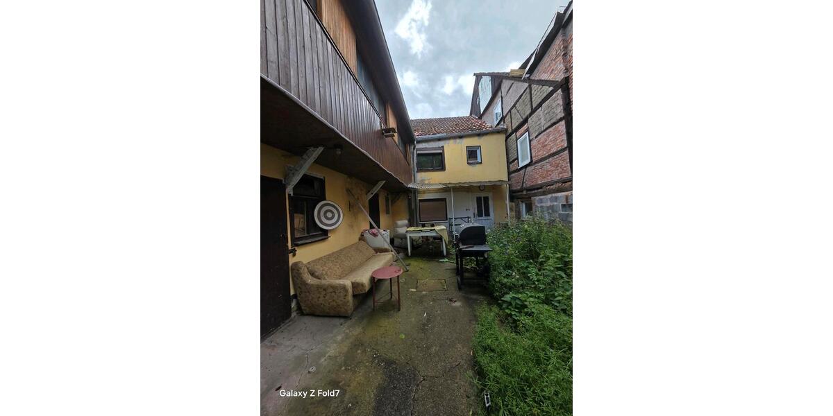 Einfamilienhaus Grabfeld - 10 Zimmer, 291 m&sup2;, 42.000&euro; | Angebot:26794756