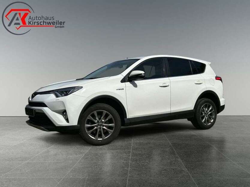 RAV 4