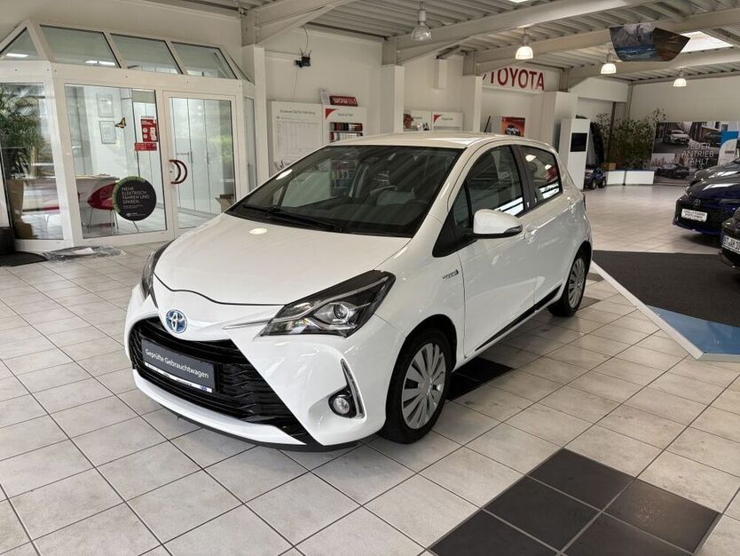 Yaris