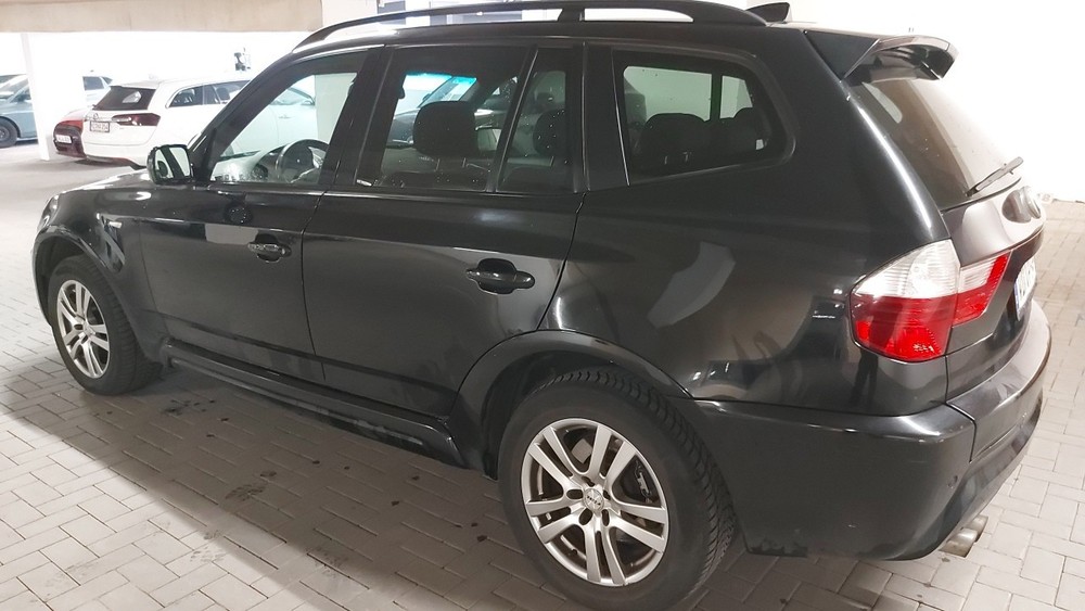 BMW X3 336.700 km 2.300 &euro; Wiesbaden 65183