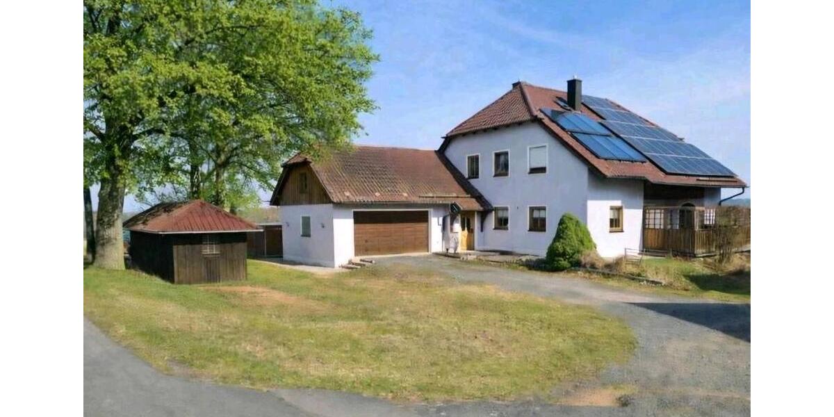 Einfamilienhaus Waldsassen - 6 Zimmer, 160 m&sup2;, 1.600&euro; | Angebot:26052540