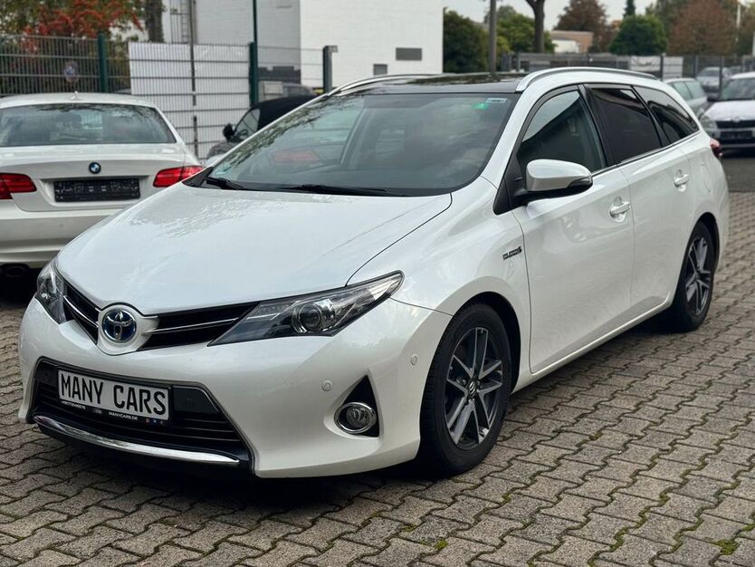 Toyota Auris 201.700 km 9.490 € Dortmund 44149
