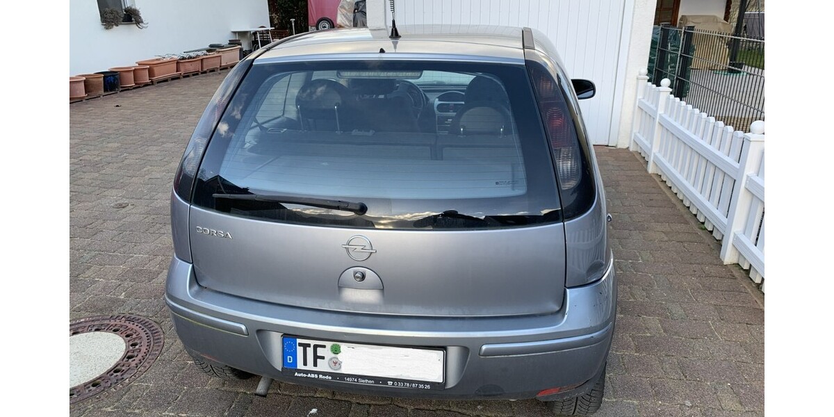 Opel Corsa C 129.000 km 2.490 € Ludwigsfelde 14974