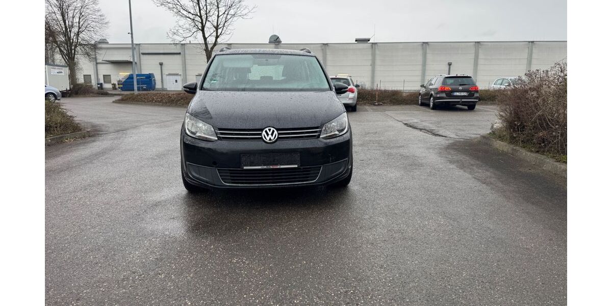 VW Touran 221.000 km 3.700 &euro; Erbach 89155